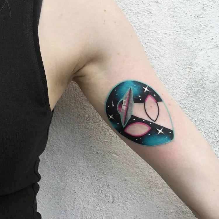 Colored Alien / UFO Tattoo by dariastahp