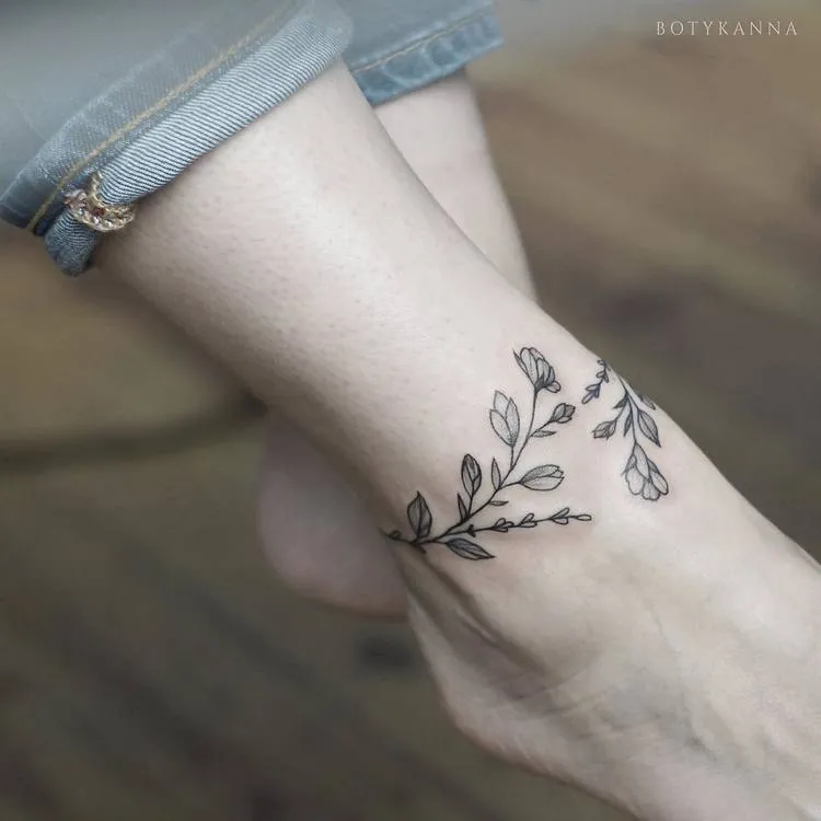 Botanical Anklet Tattoo by Anna Botyk 