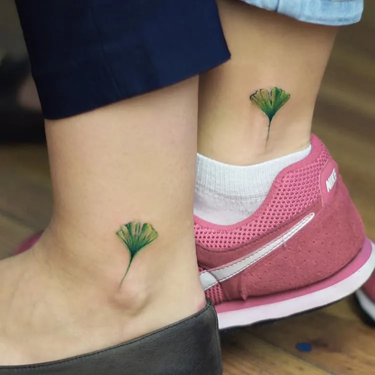 Matching Ginkgo Biloba Leaves by Anna Botyk 