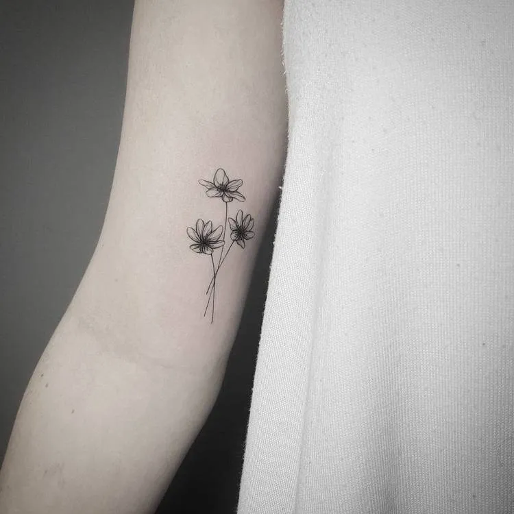 Anemone Tattoo by fraukekatze