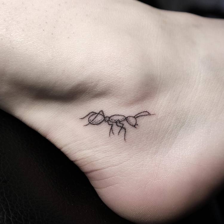 Ant Tattoo by busekanlikilic_tattoo