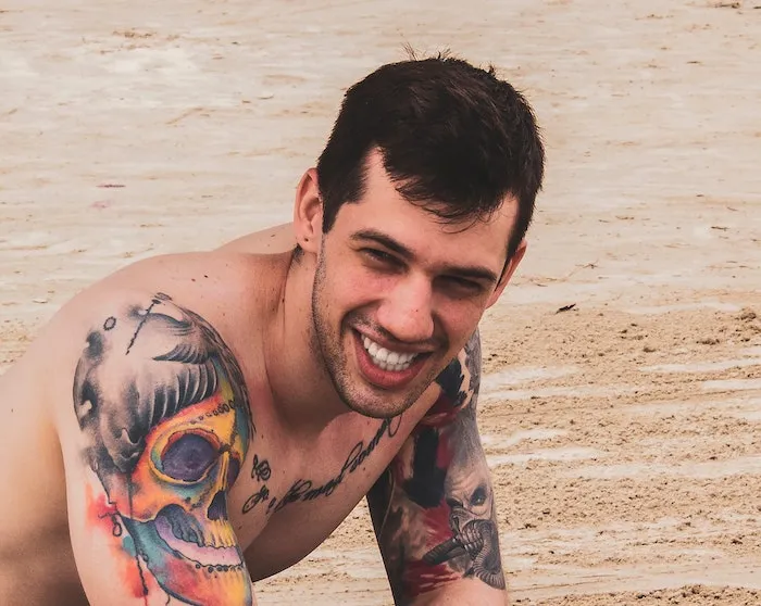 The Battle of Black vs Color Tattoos – Round 1