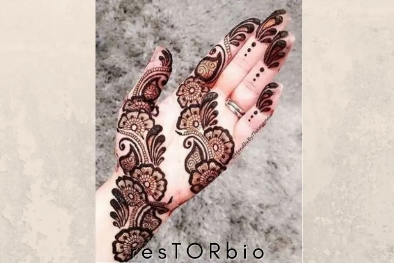 Easy Mehndi Designs with Floral Motif
