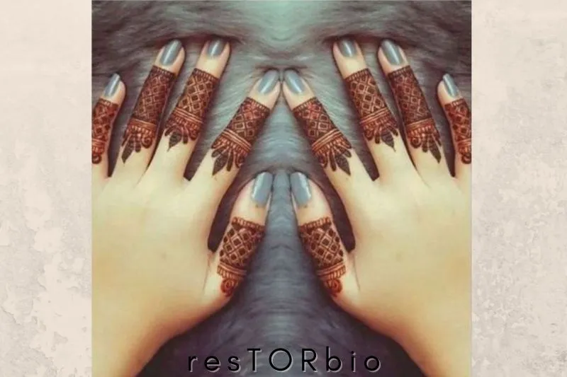 Finger Mehendi Design