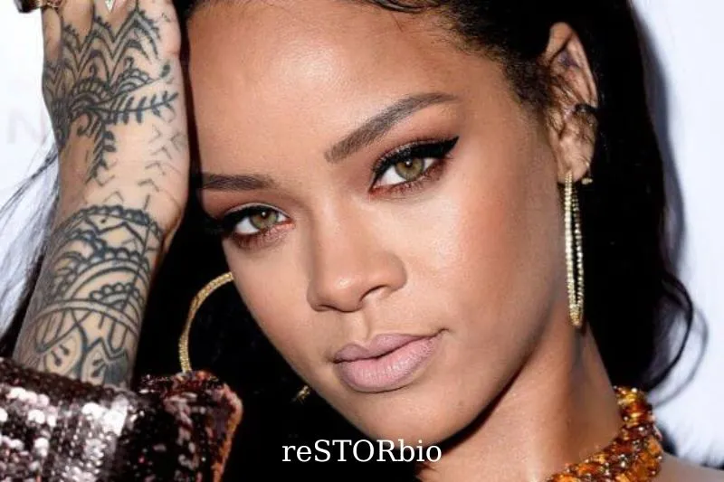 Henna Tattoo Of Rihanna
