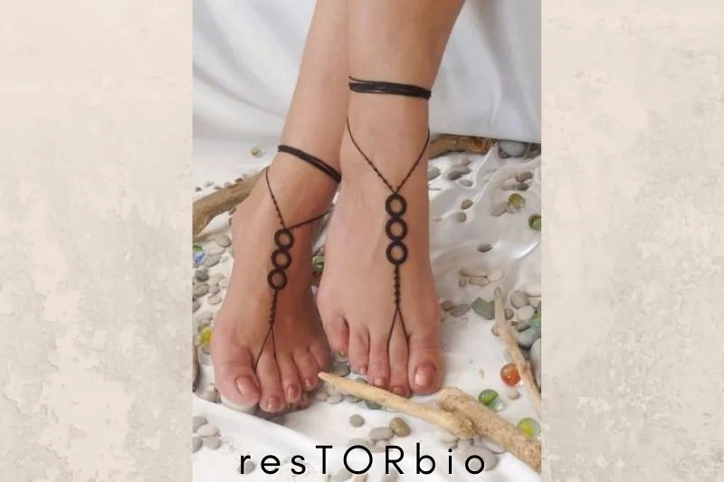 Likable Easy Mehndi Designs