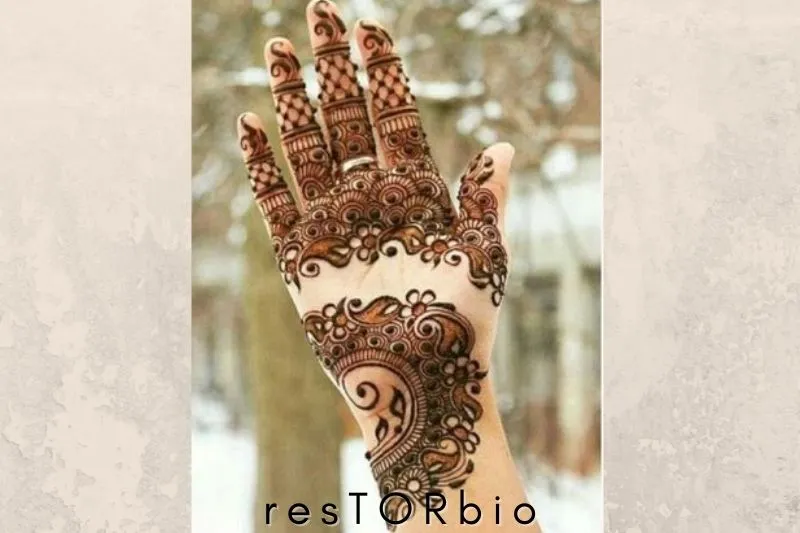 Paisley Mehendi Design 2022