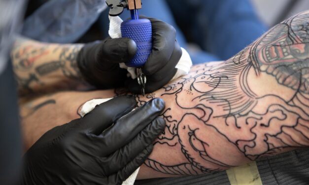Can a Tattoo Gun Hit a Bone?