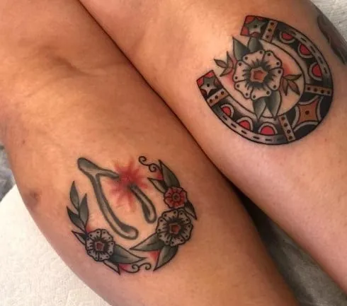 What Does a Wishbone Tattoo Mean, What does a broken wishbone mean, What's the meaning of wishbone, What does the wishbone mean in love, Why is Furcula called wishbone, Is a wishbone good luck, Why is breaking a wishbone good luck, What are the symbols of a wishbone, Wishbone tattoo placement, Wishbone tattoo with flowers,