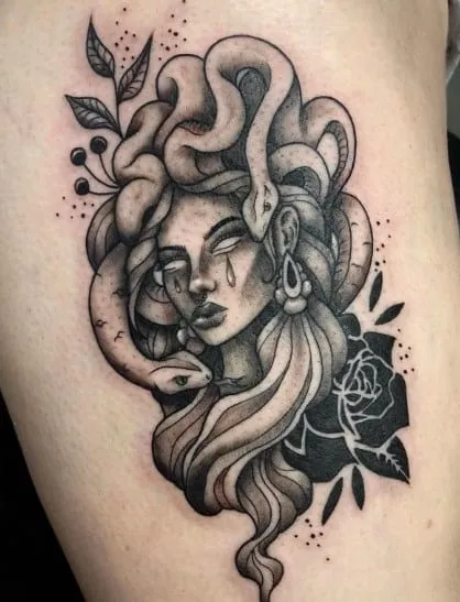 What Does a Medusa Tattoo Mean, medusa tattoo meaning assault, medusa tattoo meaning, medusa meaning, medusa story, medusa tattoo ideas, What does Medusa symbolize, What is the Medusa tattoo trend about, Why are girls getting Medusa tattoo, What is the full story of Medusa,