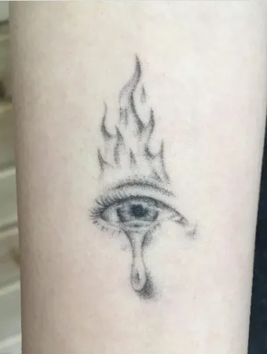 What Does a Teardrop Tattoo Mean, What does the 4 dots tattoo mean, 2 tear drop tattoo meaning, teardrop tattoo meaning right eye, what does a filled in teardrop tattoo mean, teardrop tattoo under eye, what does a teardrop tattoo on the left side mean, 3 tear drop tattoo meaning, tear drop tattoo on finger meaning,