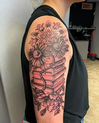 18 Cool Book Tattoo Ideas for Women, 18 cool book tattoo ideas for women wrist, 18 cool book tattoo ideas for women small, 18 cool book tattoo ideas for women shoulder, 18 cool book tattoo ideas for women hand, book tattoo ideas for women,