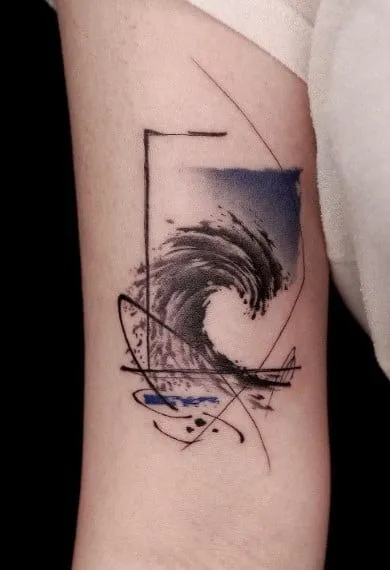 14 Cool Ocean Tattoo Designs for Women, Cool ocean tattoo designs for women wrist, Cool ocean tattoo designs for women small, Cool ocean tattoo designs for women sleeve, Cool ocean tattoo designs for women shoulder, Cool ocean tattoo designs for women hand, ocean tattoo ideas,
