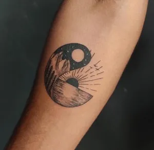 Dotwork Yin Yang Tattoo