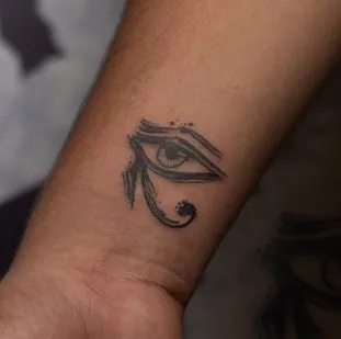 meaning of eye of horus tattoo