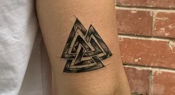 geometric valknut tattoo design