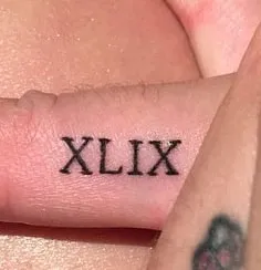 Katy Perry superbowl tattoo