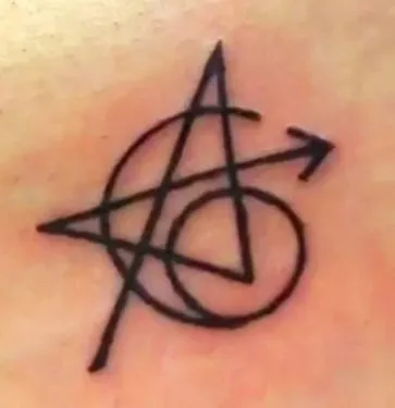 avengers tattoo chris hemsworth