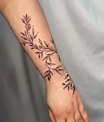 hand vine tattoo
