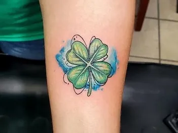 watercolor four leaf clover tattoo design green blue watercolor four leaf clover tattoo design