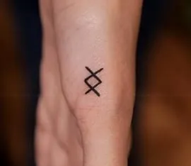 simple Inguz Rune Tattoo Design